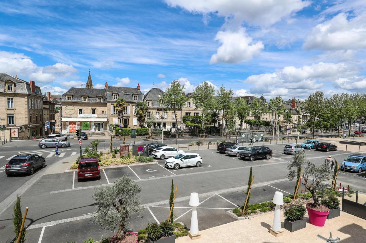 Hotel La Reserve De Brive Екстериор снимка