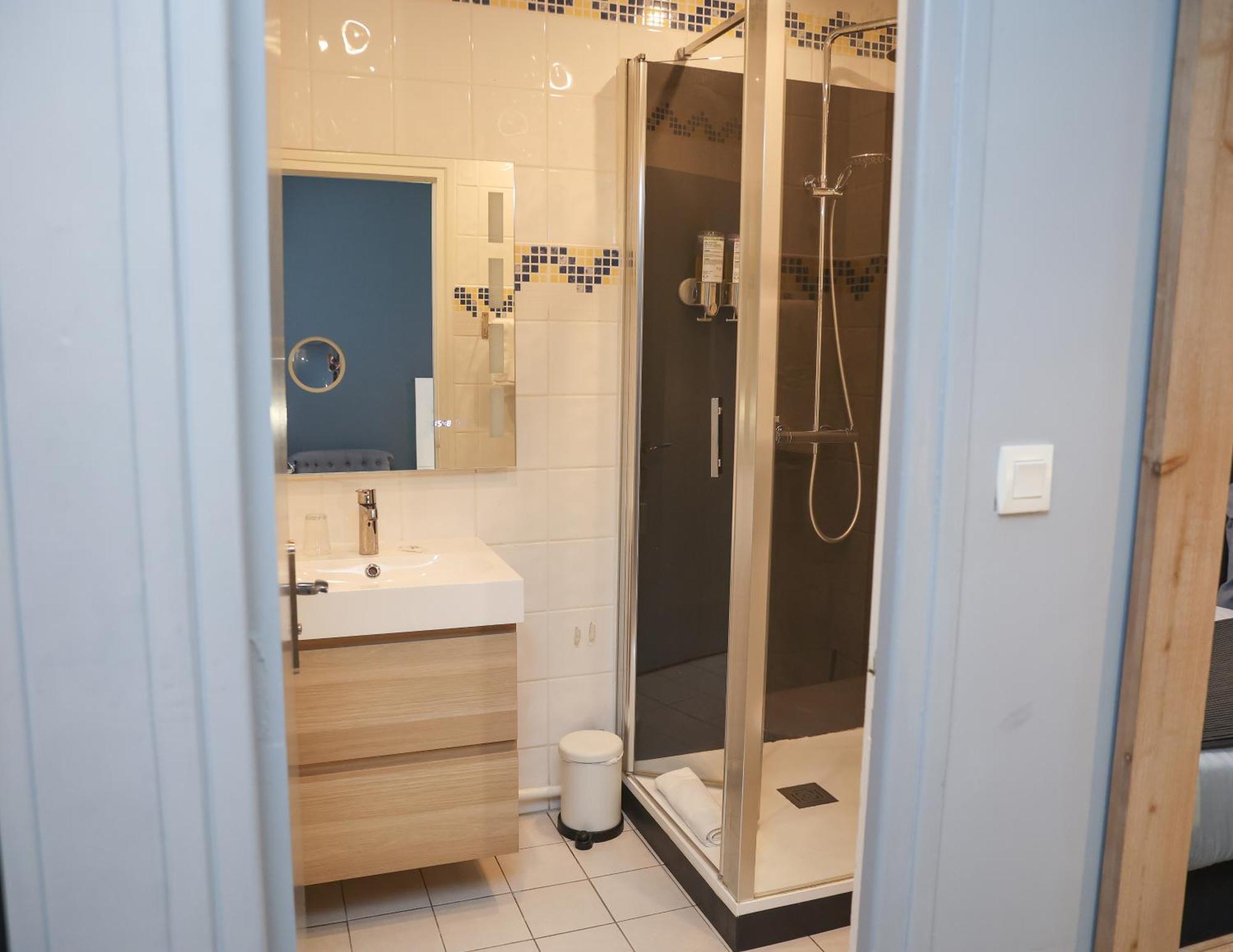 Hotel La Reserve De Brive Екстериор снимка