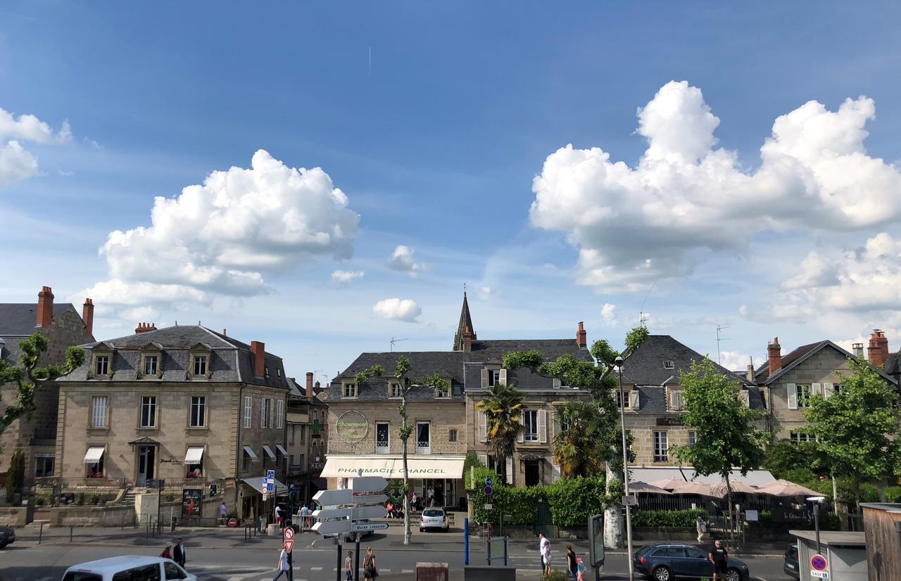 Hotel La Reserve De Brive Екстериор снимка